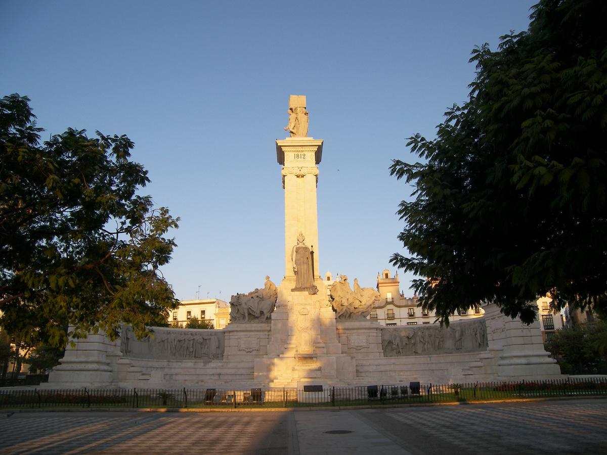 Cadiz Cinema Apartment ภายนอก รูปภาพ