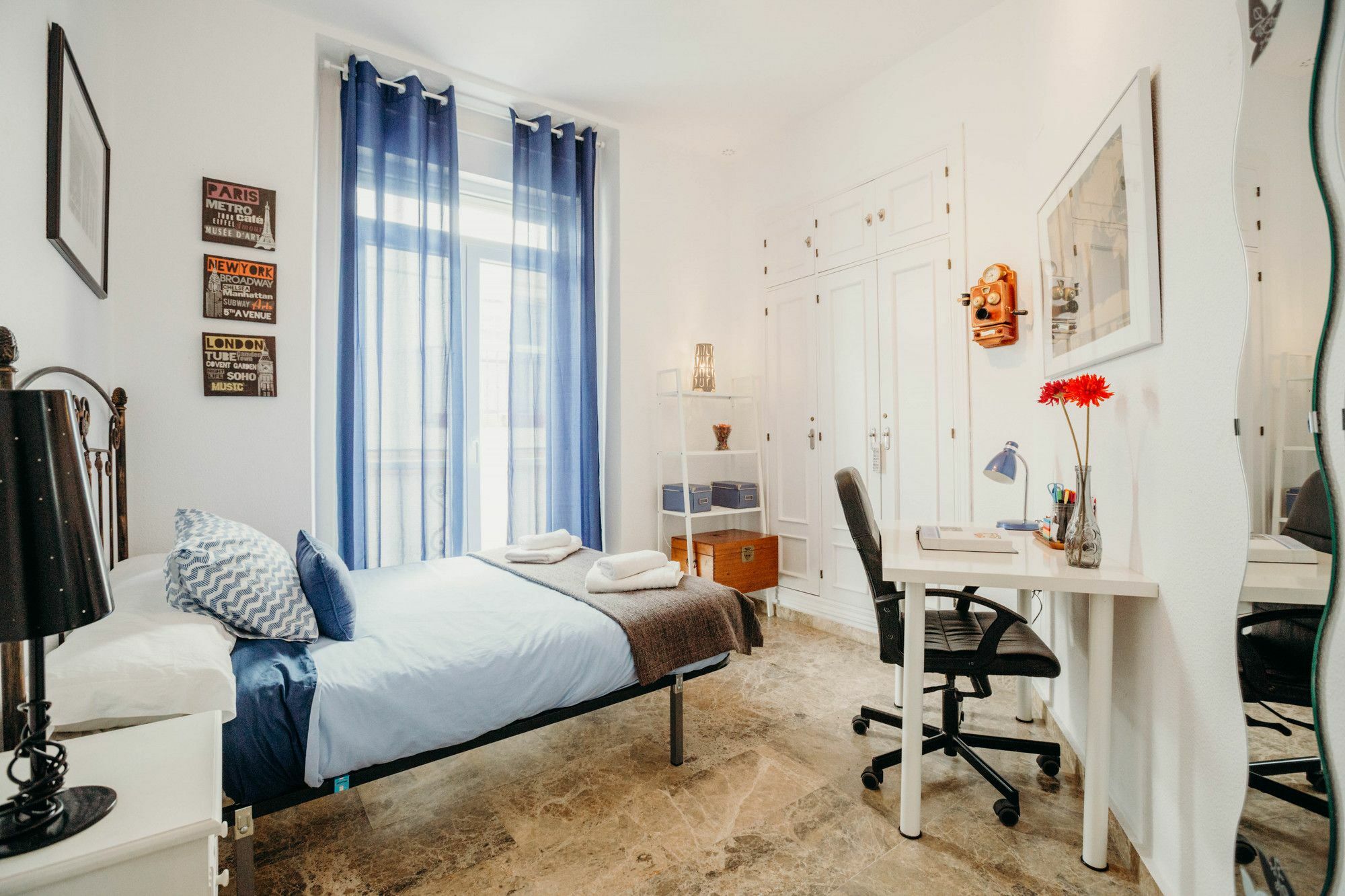 Cadiz Cinema Apartment ภายนอก รูปภาพ