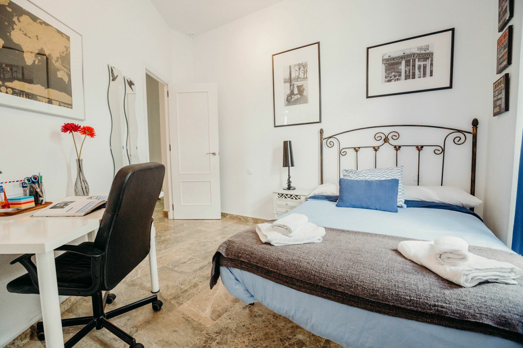 Cadiz Cinema Apartment ภายนอก รูปภาพ